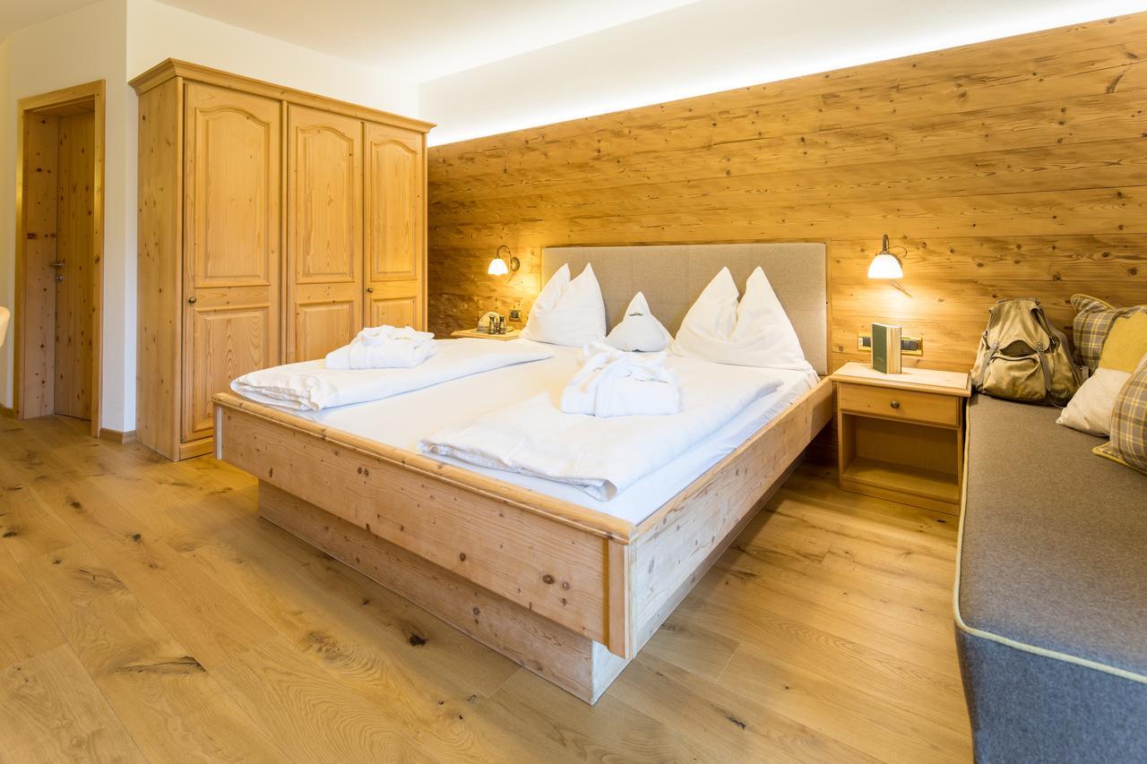 Hotel Kompatscherhof Luson Eksteriør bilde